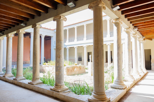 Antik Yunan antika villası - Fotoğraf, Görsel