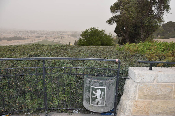 Jerusalem Israel 27 March 2021: view of the old city with the wall . High quality photo - Photo, Image