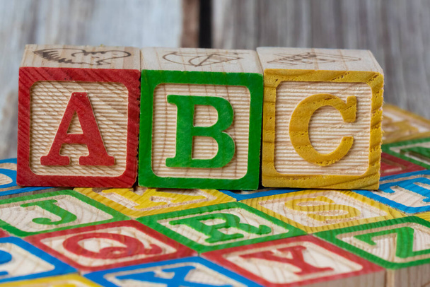 ABC eğitim ahşap bloklar bir arada - Fotoğraf, Görsel