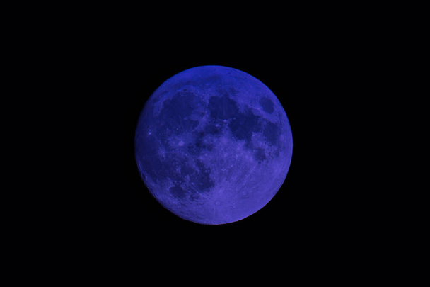 Полная луна в летнее время - Фото, изображение