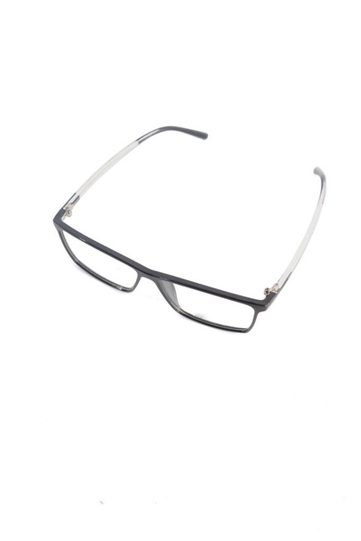 izolační brýle na bílém pozadí. černé hranaté brýle rámy. hranaté brýle rámy na fotografii shora na bílém pozadí - Fotografie, Obrázek
