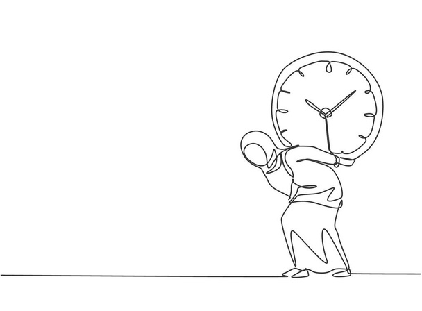 Einzeilige Zeichnung einer jungen arabischen Geschäftsfrau, die schwere große analoge Uhr mit dem Rücken schulterte. Metapher für Geschäftsdisziplin. Durchgehende Linie zeichnen Design Grafik Vektor Illustration. - Vektor, Bild