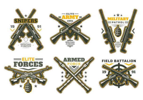 Vojenské a vojenské heraldické ikony s izolovanými vektorovými zbraněmi a zbraňovými cíli. Speciální symboly ozbrojených sil se střelnou zbraní, útočnou puškou, brokovnicí a ruční granátovou bombou, raketometem a střelivem - Vektor, obrázek
