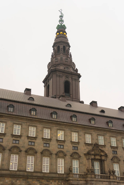 Palacio Christiansborg en invierno en Copenhague, Dinamarca. - Foto, imagen
