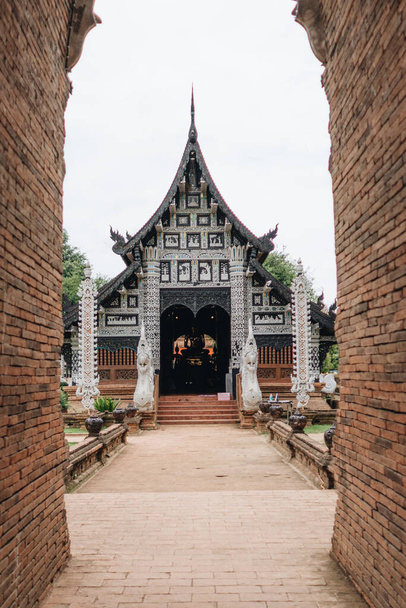 Ват Лок Моли - буддийский искушение в Чианге, Таиланд - Фото, изображение