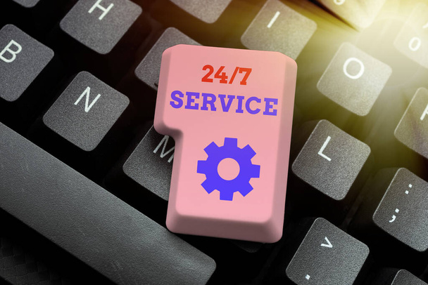 24 Or7 Serviceを表示するテキストキャプション。常に利用可能なサポートを提供するビジネスアプローチタイプライティングエンドユーザーライセンス契約新しいネットワークパスワードの入力 - 写真・画像