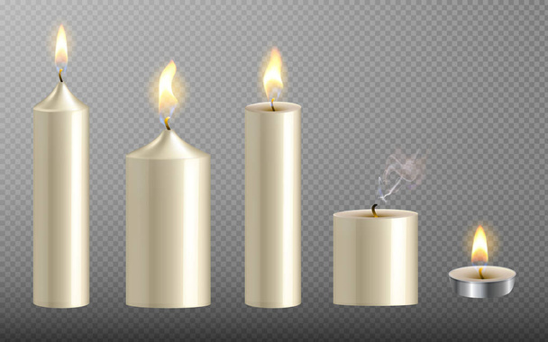Sammlung realistischer weißer Kerzen mit isoliertem Feuer auf transparentem Hintergrund. Kerzen in verschiedenen Formen für Geburtstag, Weihnachten, Neujahr oder Kirche. Vektor EPS10 - Vektor, Bild