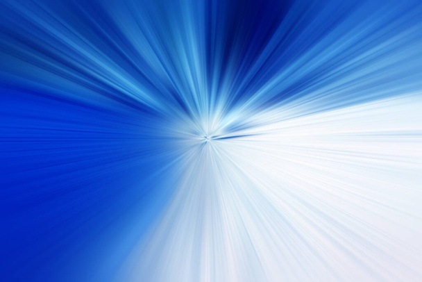 Abstrakcyjna powierzchnia rozmycia promieniowego w kolorach ciemnoniebieskim, jasnoniebieskim i białym. Streszczenie niebieskie tło z promieniowymi, promieniującymi, zbiegającymi się liniami. Tło jest podzielone na trzy części. - Zdjęcie, obraz