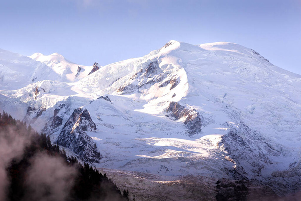 Панорама горы Французские Альпы в Винте - Фото, изображение