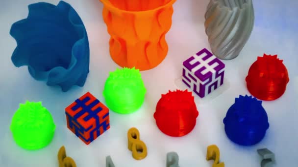 3D-Modell gedruckt Modell auf 3D-Drucker aus heißen geschmolzenen Kunststoff. - Filmmaterial, Video