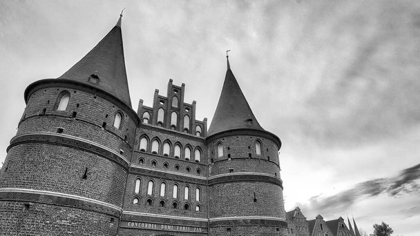 Holstentor Gate in Lubeck, Germany. - Foto, immagini