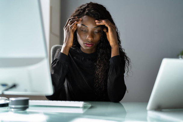 Stressed Sick African American Employee Woman At Computer - Fotografie, Obrázek