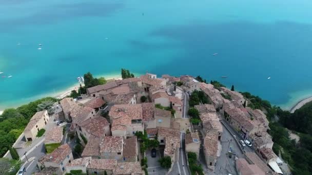 Sainte-Croix-du-Verdon in the Verdon Natural Park iin France viewed from the sky - Footage, Video