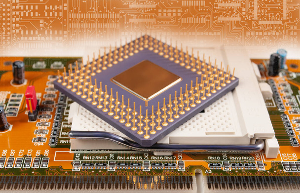 circuit imprimé avec prise PGA et processeur central close up - Photo, image