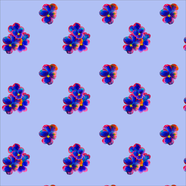 watjes. Achtergrond voor scrapbooking en handwerk. Aquarel kleurrijke tekening van viola bloemen. Raster achtergronden van blauwe bloemblaadjes en bloeiwijzen. Multi-gekleurde textuur op de stof, verpakking. Sjablonen voor groeten en ansichtkaarten. - Foto, afbeelding