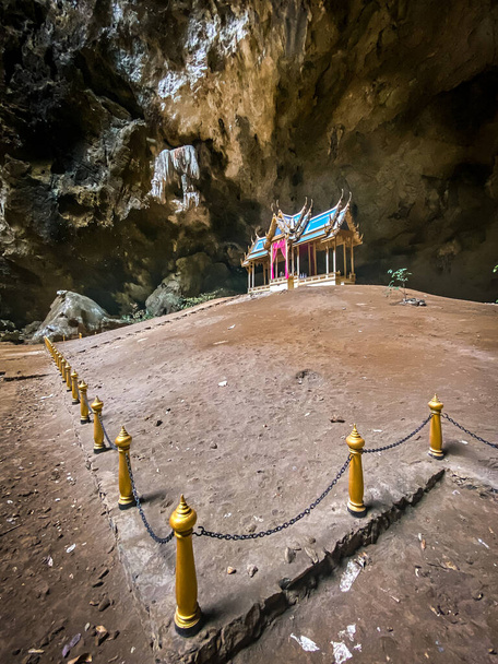 Phraya Nakhon Mağarası, Khua Kharuehat Pavillion Tapınağı Khao Sam Roi Yot Ulusal Parkı, Tayland Khiri Han - Fotoğraf, Görsel