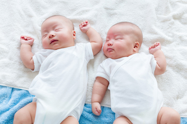 Bebek İkizler - Fotoğraf, Görsel