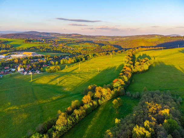 Green rural landscape from above - Foto, imagen