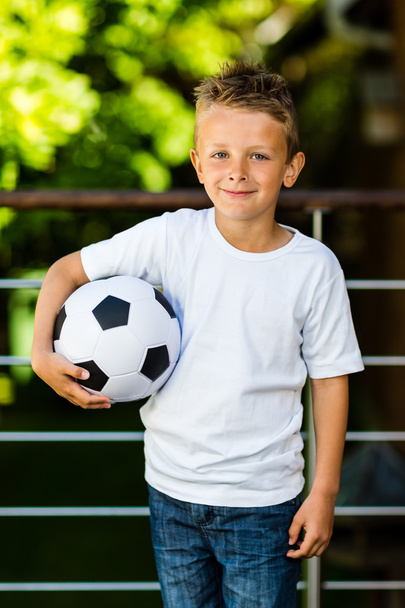 Boy with soccer ball - Foto, immagini