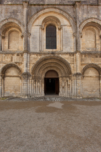 Beatiful facciata romanica
 - Foto, immagini
