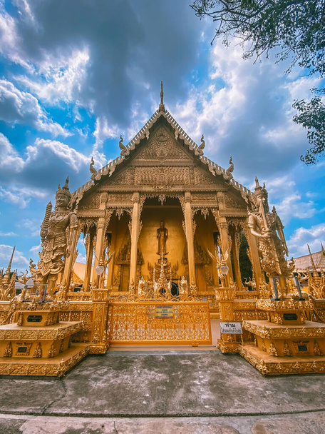 Wat Paknam Jolo in Chachoengsao, thailand - Foto, immagini