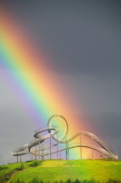 虹はジェット コースター - 写真・画像