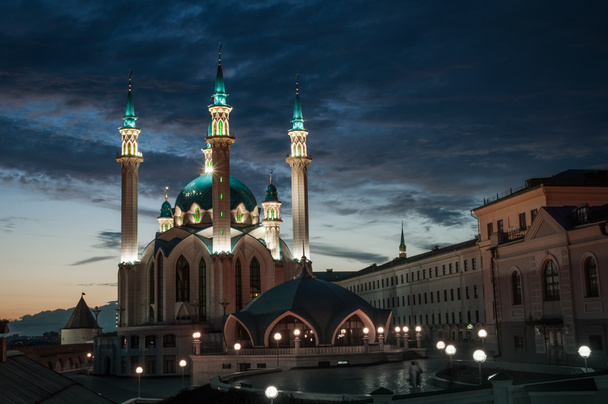 Meczet "kul Szarif" w nocy w kazan kremlin, tatarstan, Federacja Rosyjska - Zdjęcie, obraz