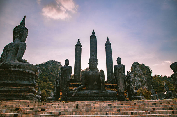 Wat Tham Krabok in Saraburi, Thailand - Photo, Image