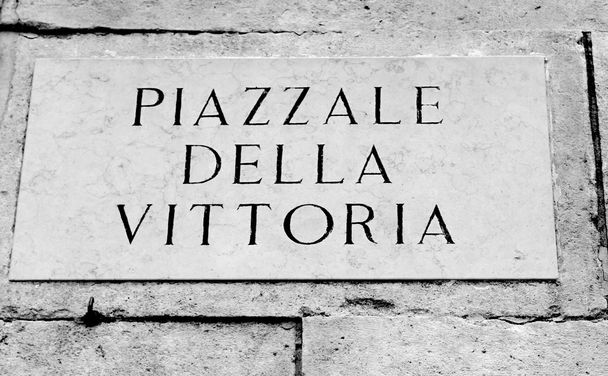 PIAZZALE DELLA VITTORIA written in piazza di monte Berico above  - Photo, Image