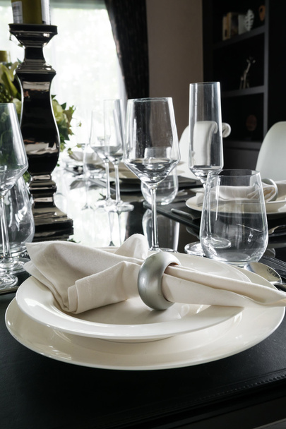 食事の時間のためのテーブルの装飾 - 写真・画像