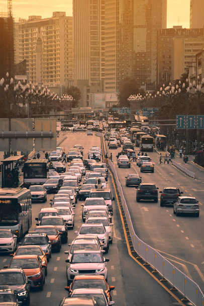traffic in the city - Zdjęcie, obraz