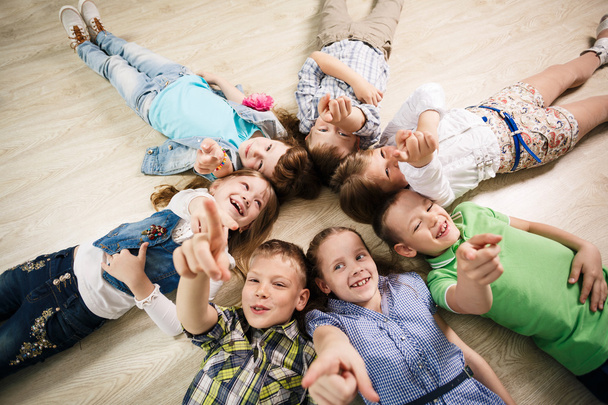 mutlu çocuklar grup - Fotoğraf, Görsel
