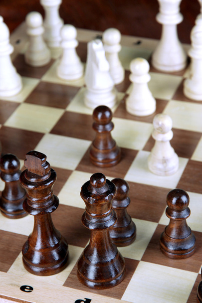 Quadro de xadrez com peças de xadrez - Foto, Imagem