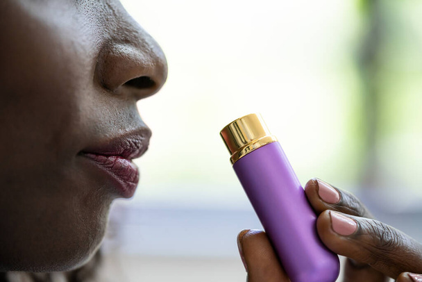 Aromatherapy Oil Nose Smell. Nature Aroma Therapy - Valokuva, kuva