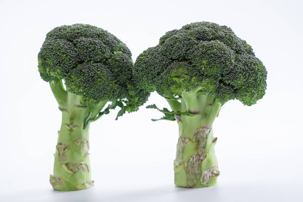 brócolos isolados sobre branco - Foto, Imagem