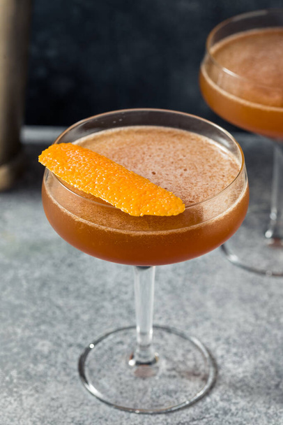 Boozy Refreshing Blood and Sand Cocktail with Orange and Scotch - Zdjęcie, obraz