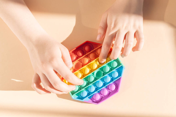 Rainbow Pop It Bubble Sensory Fidget Toy - Foto, Imagem