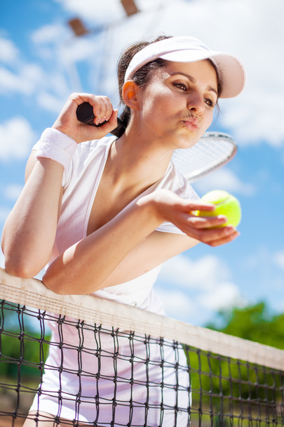 Mujer jugando tenis
 - Foto, imagen