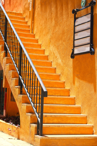 Escaliers vintage
  - Photo, image