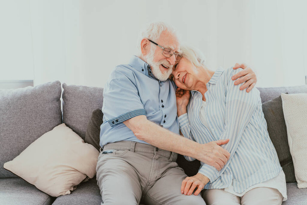 Senior couple together at home, happy moments - Elderly people taking care of each other, grandparents in love - concepts about elderly lifestyle and relationship - Fotoğraf, Görsel