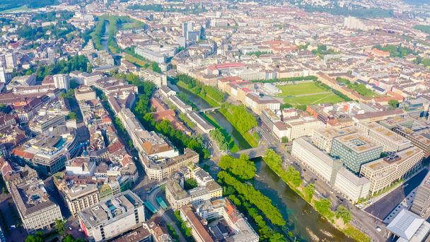 Zurych, Szwajcaria. Centralna część miasta. Widok z lotu ptaka. Lato - Zdjęcie, obraz