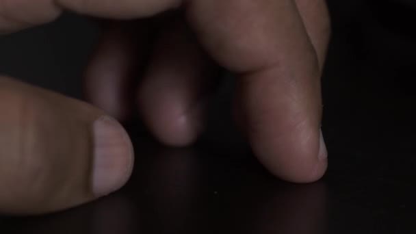 Ethnic Minority Adult Male Fingers Tapping On Desk. Close Up, Macro, Low Angle - Materiał filmowy, wideo