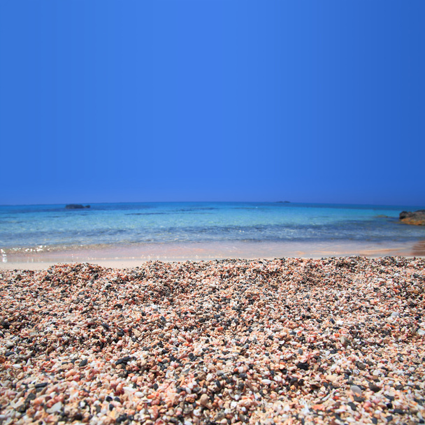 Plage de sable rose et eaux cristallines Elafonisi Crète
 - Photo, image