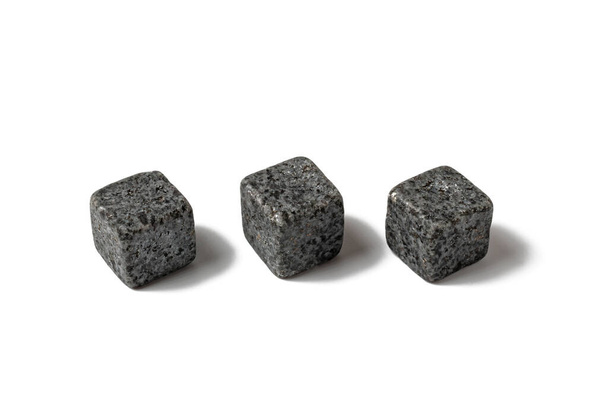 Вид сверху трех кубиков мыльного камня, изолированных на белом фоне. - Фото, изображение