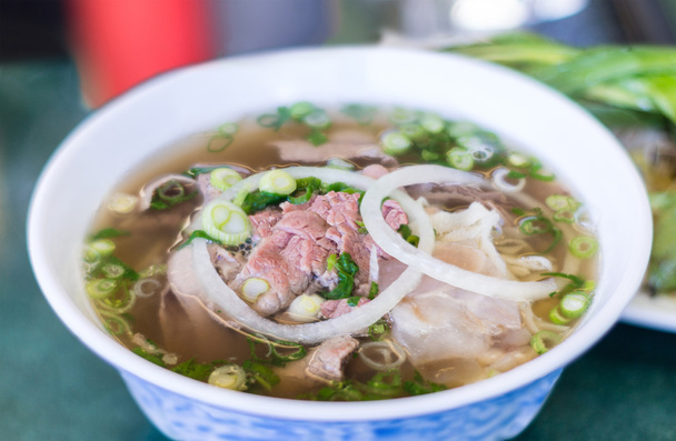 marha pho vietnámi tészta leves  - Fotó, kép