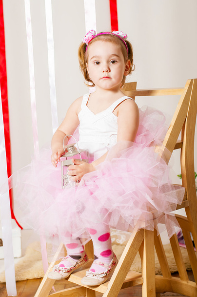 Baby girl in lush color skirt - Foto, afbeelding