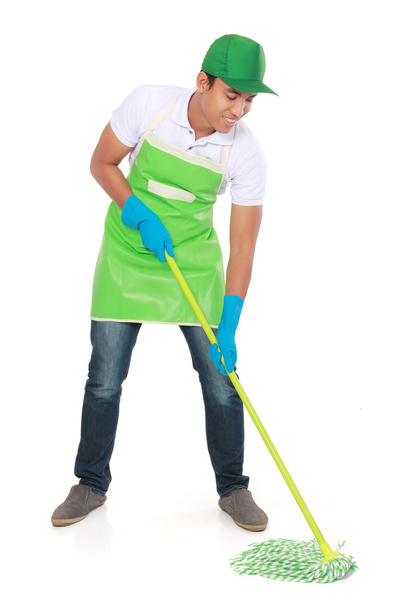 man cleaning floor - Foto, afbeelding
