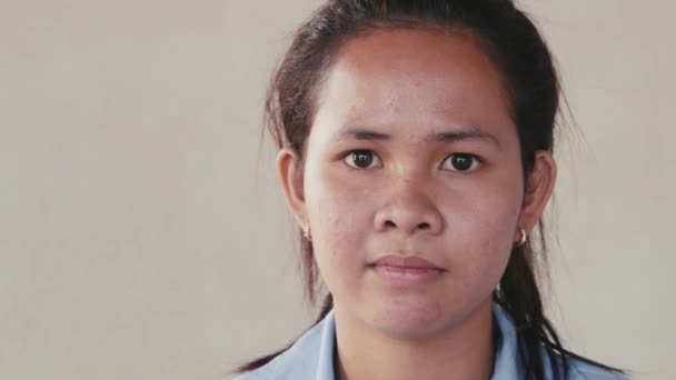 aggódó nő, Kambodzsa - Felvétel, videó