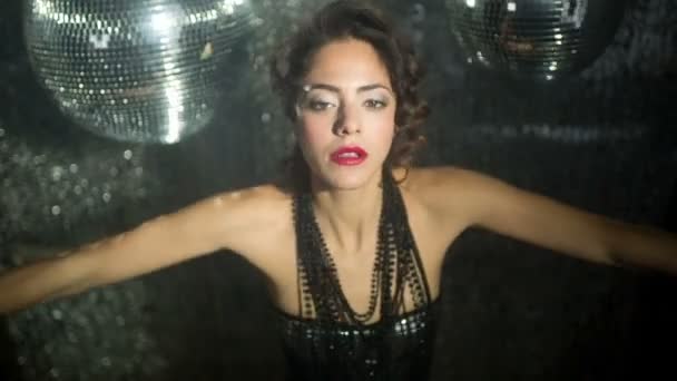 Beautiful sexy disco dancing girl in club setting - Footage, Video