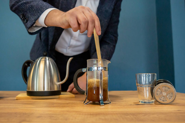 French press filter with coffee, special flavour, details and preparation - 写真・画像